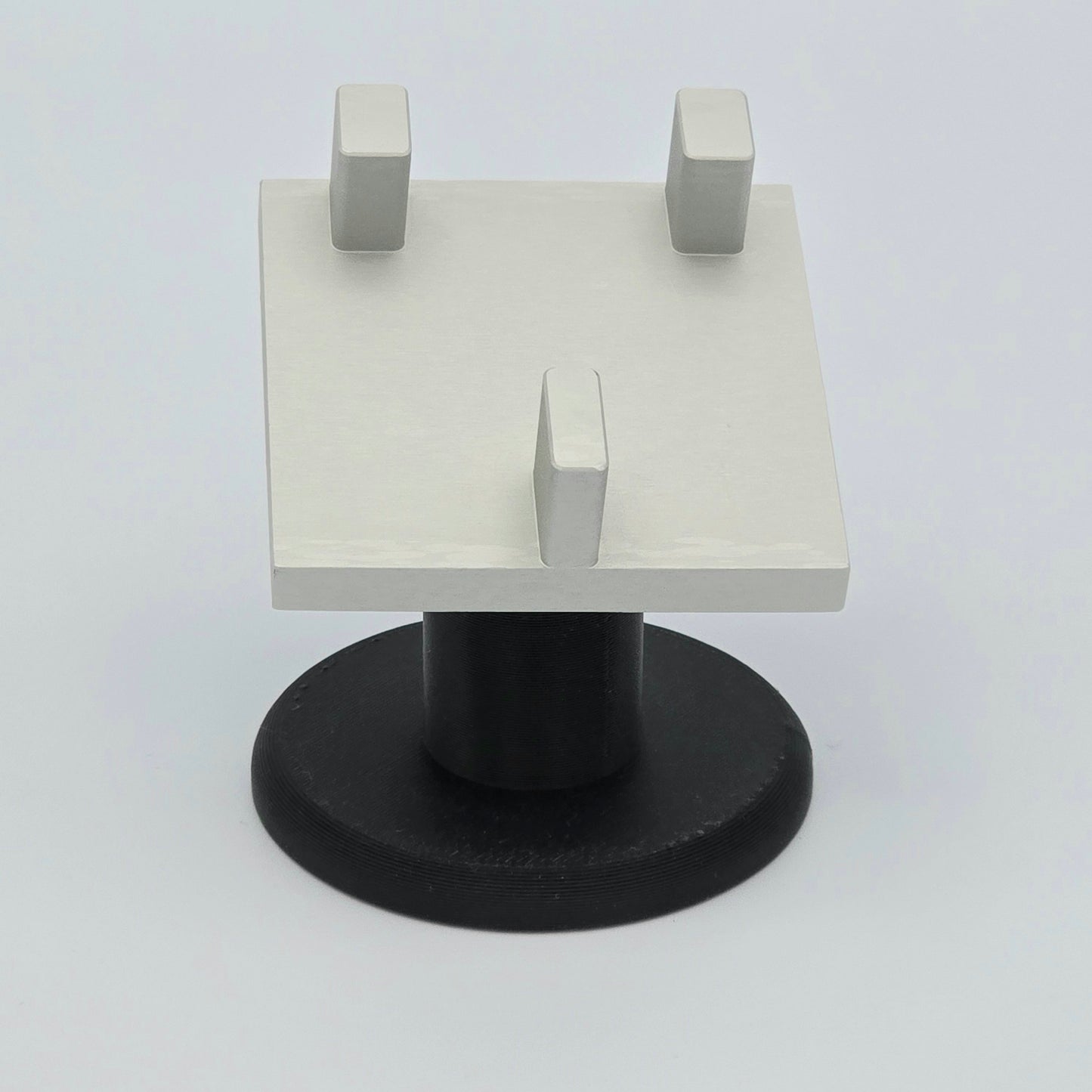 Single Stage Sample Holder for Odd-Shaped Samples