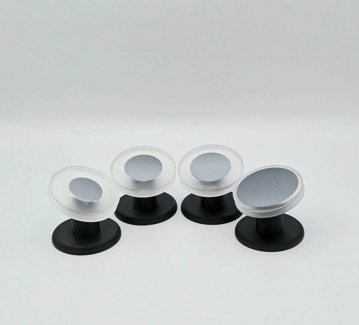 Bruker-Compatible Zero-Background Sample Holders